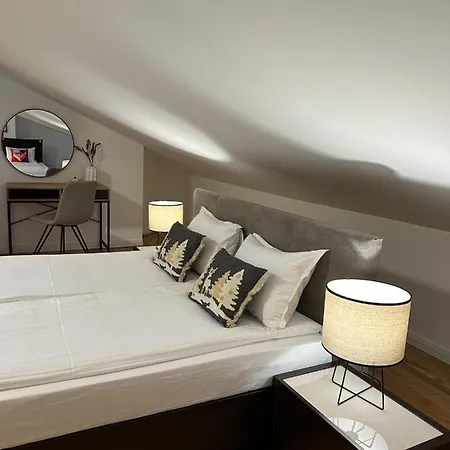 Apartment Sana 702 In Flora, *